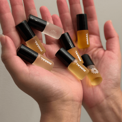 Huile de parfum : le secret d’une tenue longue durée et d’un sillage irrésistible - Rimal